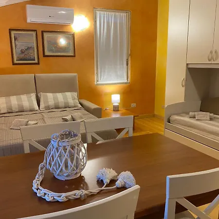La Ninfea Di Luca A Due Passi Da Sirmione